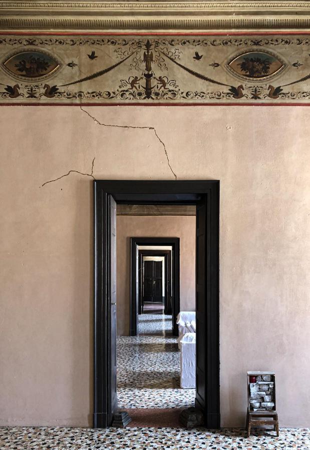 Palazzo Del Settecento Apartment Ravenna Bagian luar foto